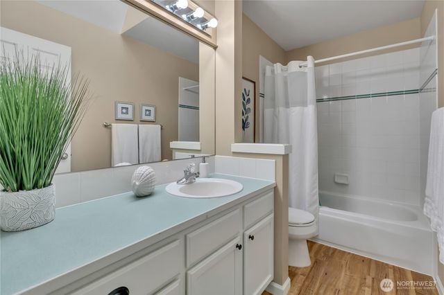 16038 SE 127Th Place, Renton, WA 98059