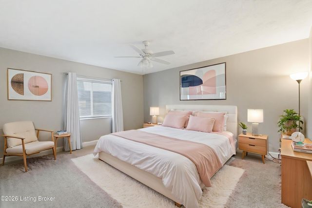 5800 Coach Gate Wynde APT 308, Louisville, KY 40207