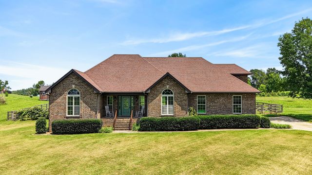 530 Thompson Ln, Portland, TN 37148