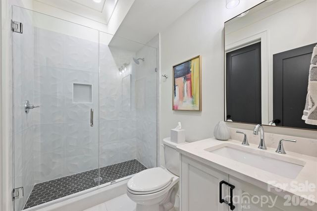 4542 Montclair Avenue, Charlotte, NC 28211