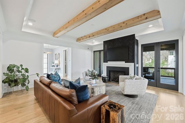 4542 Montclair Avenue, Charlotte, NC 28211