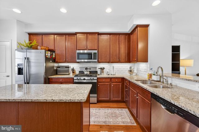 643 RAVENWOOD DR, Glen Burnie, MD 21060