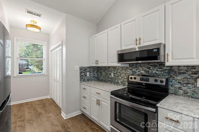 19960 Oak Leaf Circle, Cornelius, NC 28031