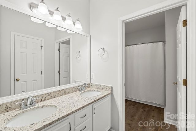 19960 Oak Leaf Circle, Cornelius, NC 28031