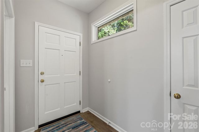 19960 Oak Leaf Circle, Cornelius, NC 28031