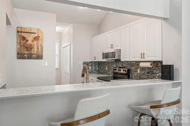 19960 Oak Leaf Circle, Cornelius, NC 28031