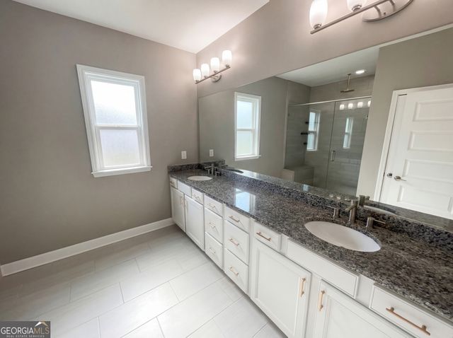 2154 Hinton Drive SE, Smyrna, GA 30080