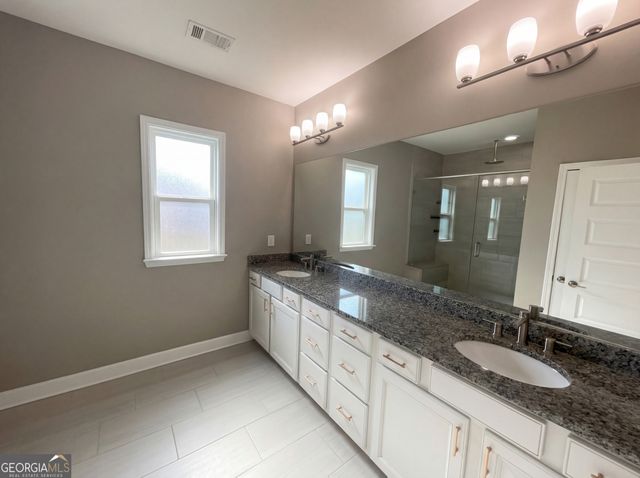 2154 Hinton Drive SE, Smyrna, GA 30080