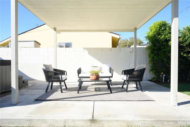 22951 Walnut Street, Torrance, CA 90501