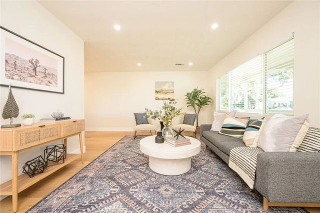 22951 Walnut Street, Torrance, CA 90501