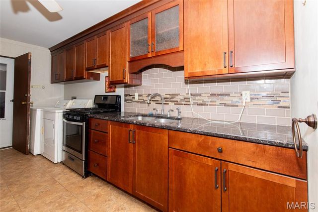 10 Watertown Circle, Granite City, IL 62040