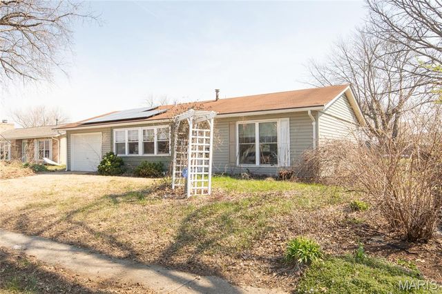 10 Watertown Circle, Granite City, IL 62040