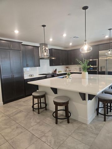 5907 Bonneville, Sacramento, CA 95835