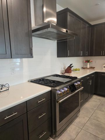 5907 Bonneville, Sacramento, CA 95835