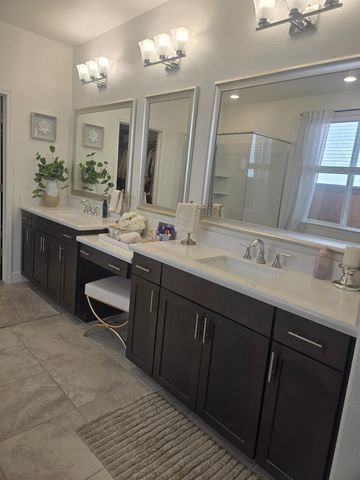 5907 Bonneville, Sacramento, CA 95835