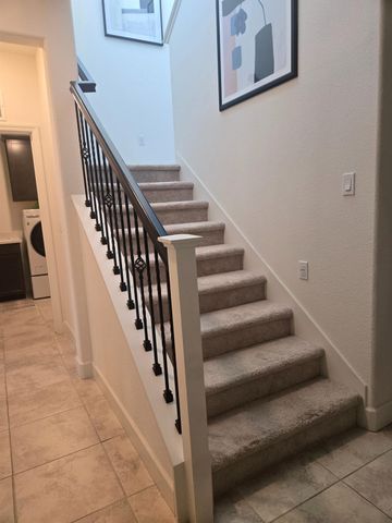 5907 Bonneville, Sacramento, CA 95835