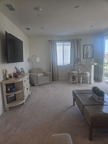 5907 Bonneville, Sacramento, CA 95835