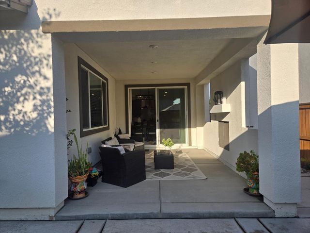 5907 Bonneville, Sacramento, CA 95835