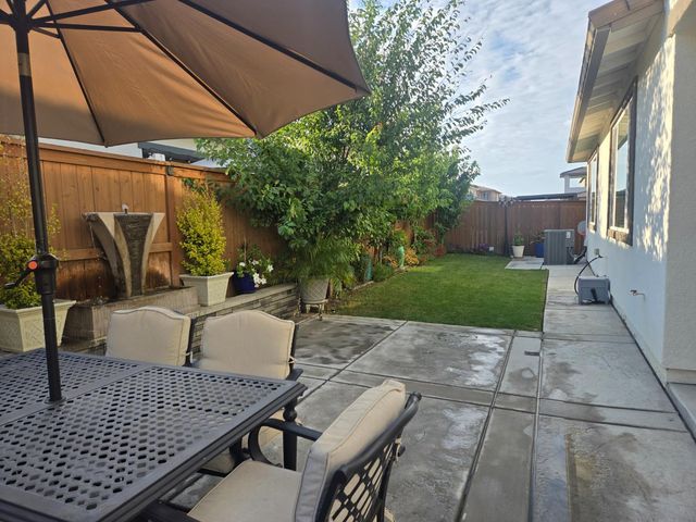 5907 Bonneville, Sacramento, CA 95835
