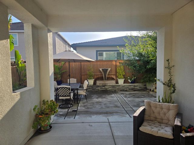 5907 Bonneville, Sacramento, CA 95835
