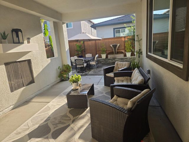 5907 Bonneville, Sacramento, CA 95835