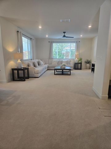 5907 Bonneville, Sacramento, CA 95835
