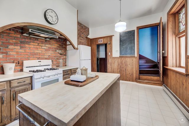 860 Hiawatha, Helena, MT 59601