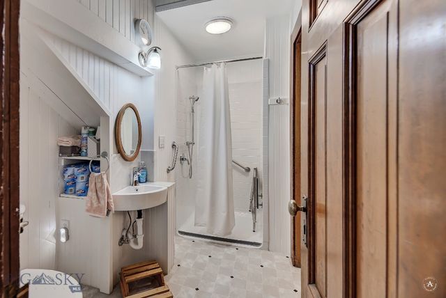 860 Hiawatha, Helena, MT 59601