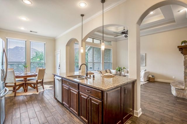 4855 Bayou St John, Conroe, TX 77304