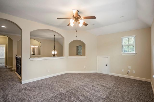 4855 Bayou St John, Conroe, TX 77304