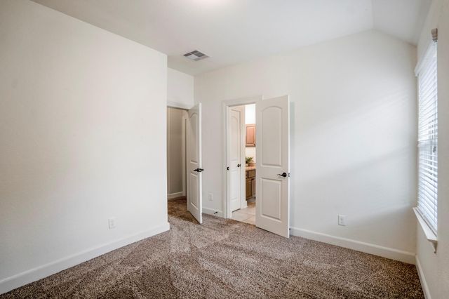 4855 Bayou St John, Conroe, TX 77304