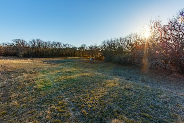 4312 Shawver Road, Perrin, TX 76486
