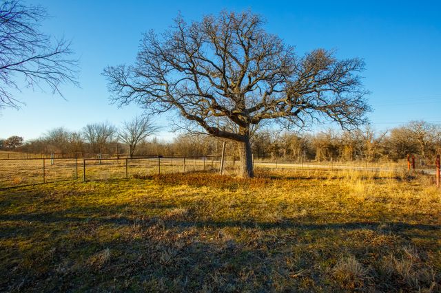 4312 Shawver Road, Perrin, TX 76486