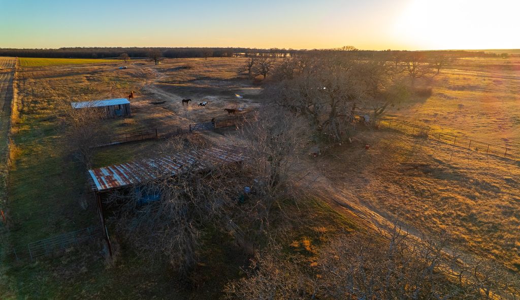 4312 Shawver Road, Perrin, TX 76486
