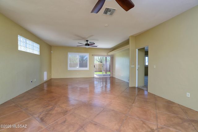 3723 N Bay Horse Loop, Tucson, AZ 85719
