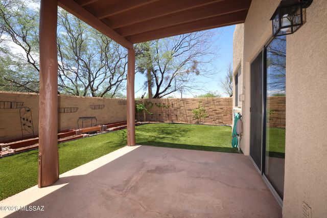 3723 N Bay Horse Loop, Tucson, AZ 85719
