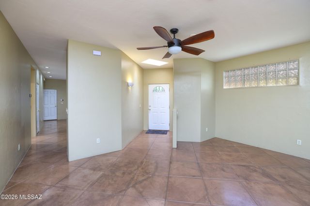 3723 N Bay Horse Loop, Tucson, AZ 85719