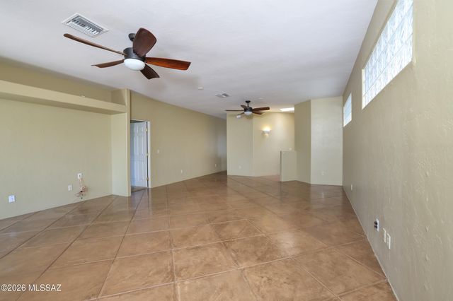 3723 N Bay Horse Loop, Tucson, AZ 85719