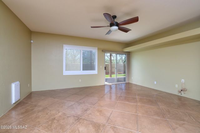 3723 N Bay Horse Loop, Tucson, AZ 85719