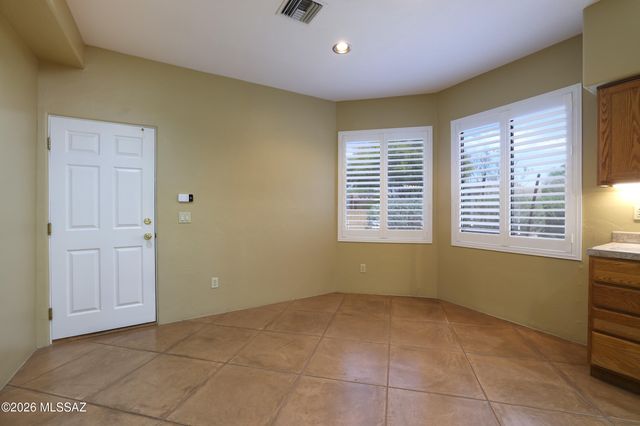 3723 N Bay Horse Loop, Tucson, AZ 85719