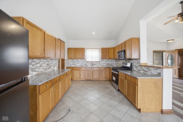 1015 S Creek Drive W, Greensburg, IN 47240