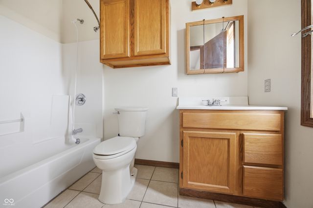 1015 S Creek Drive W, Greensburg, IN 47240