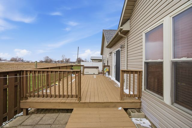 1015 S Creek Drive W, Greensburg, IN 47240