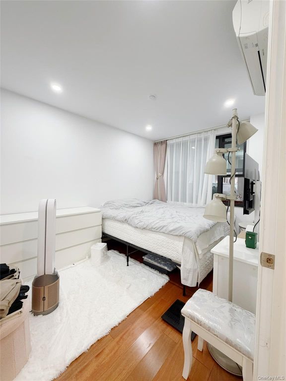 14610 35th Avenue 2D, Flushing, NY 11354 — photo 5