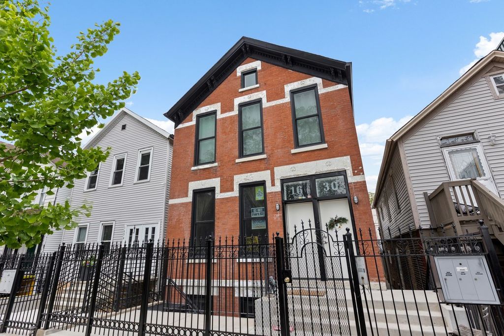 1630 W 21st Place, Chicago, IL 60608