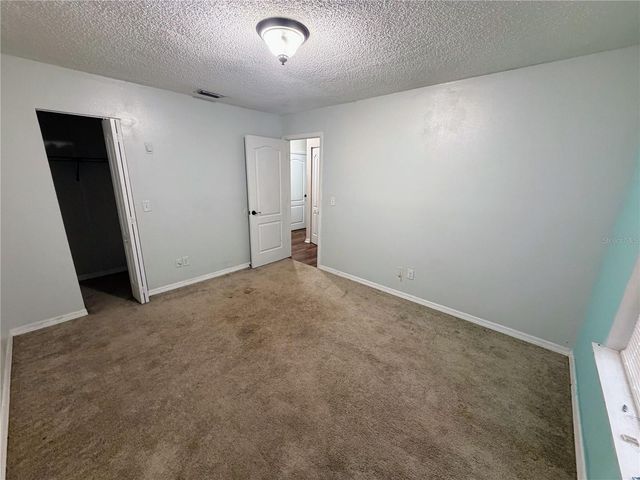 2404 NE 32ND PLACE, Ocala, FL 34479