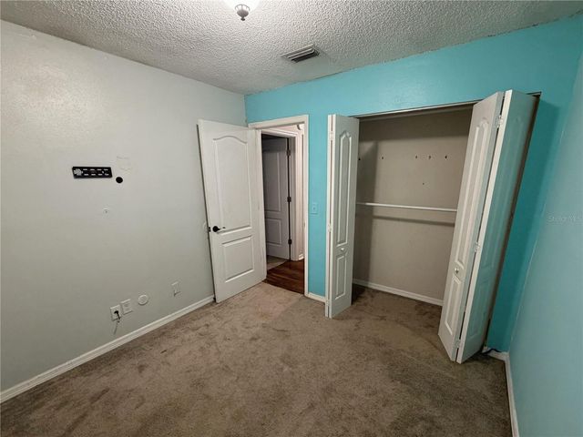 2404 NE 32ND PLACE, Ocala, FL 34479