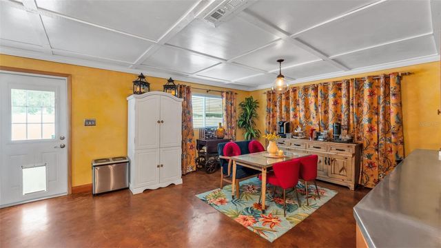 1232 GREENVIEW DRIVE, Lakeland, FL 33805