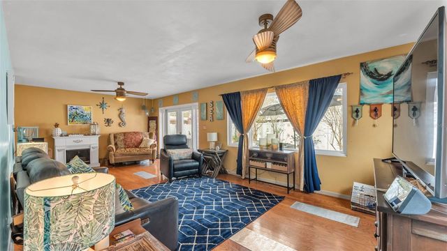 1232 GREENVIEW DRIVE, Lakeland, FL 33805