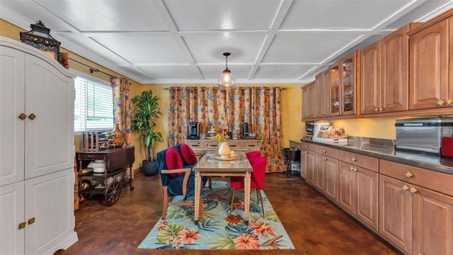 1232 GREENVIEW DRIVE, Lakeland, FL 33805